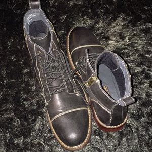 Black Ferro Aldo boot